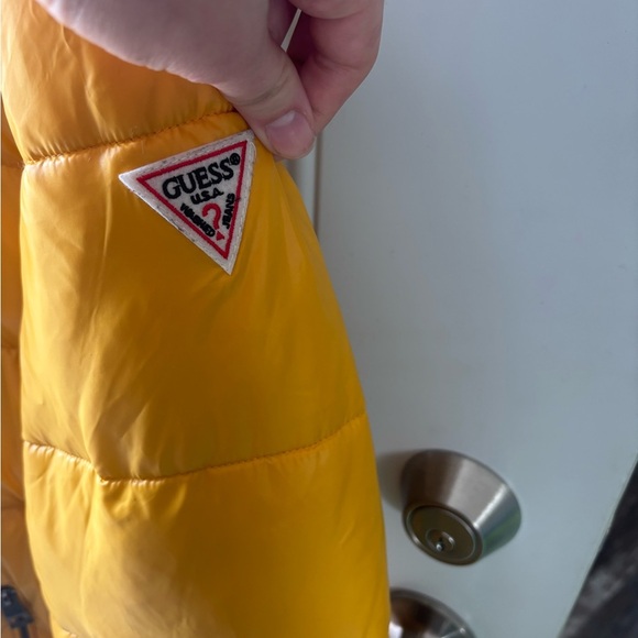 GUESS Yellow Winter Hooded Puffer Jacket Size Xl Men - Picture 6 of 10